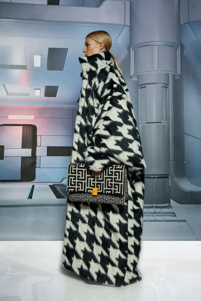 Look 20